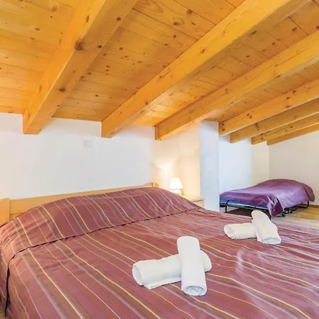 Beautiful Home In Medveja