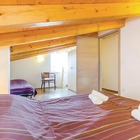 Holiday home Cozy Home In Medveja With Outdoor Swimming Pool Medveja