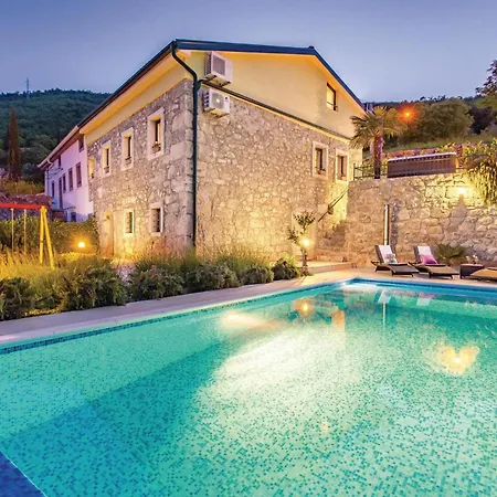 Holiday home Cozy Home In Medveja With Outdoor Swimming Pool Medveja