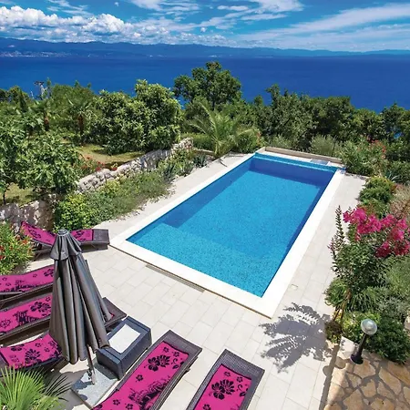 Holiday home Beautiful Home In Medveja